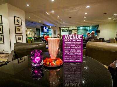 Avenue Bar & Lounge