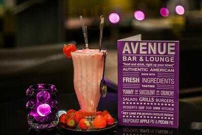 Avenue Bar & Lounge