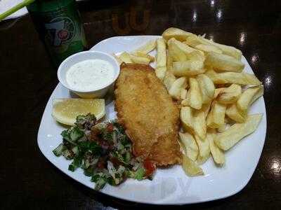 Royal Fish & Chips
