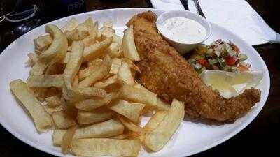 Royal Fish & Chips