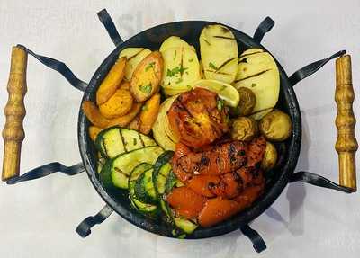 Rio Cafe Restaurant & Bar