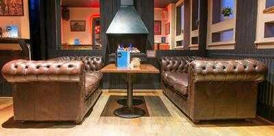 Suburban Bar & Lounge Wimbledon