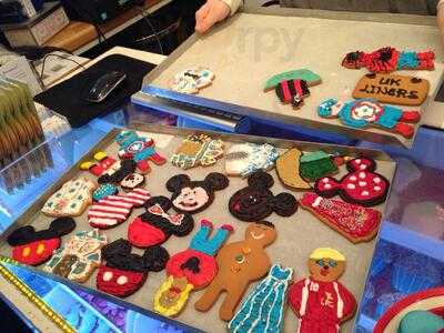 Biscuiteers Boutique And Icing Cafe