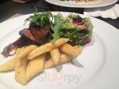 First League Restaurant