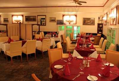 Orpheus Bar & Restaurant