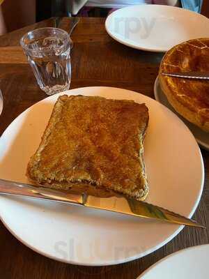 Marksman Public House