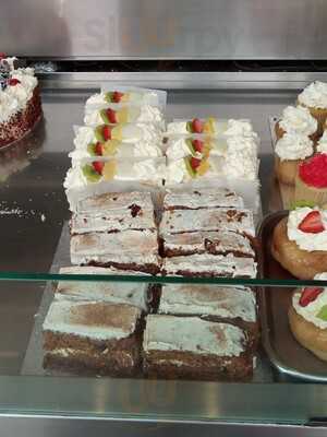 Arif Bakery & Patisserie