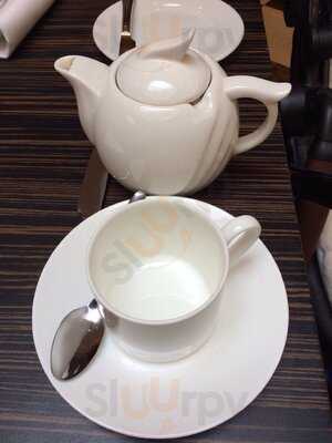 The Crescent Restaurant & Lounge