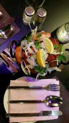 New Taj Mahal Restaurant