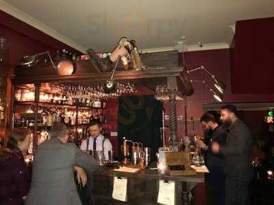 Evans & Peel - The Pharmacy