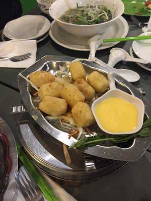 Mrs Le's Banh Mi And Grill