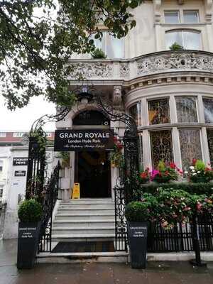 Afternoon Tea  At Grand Royale