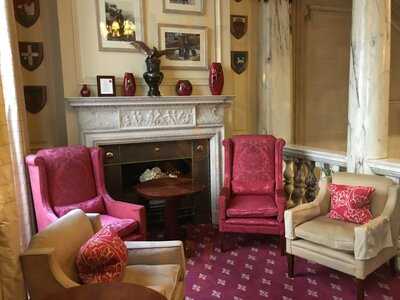 No. 4 Hamilton Place