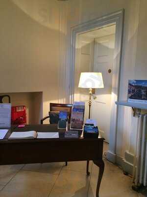 The Drawing Room Cafe