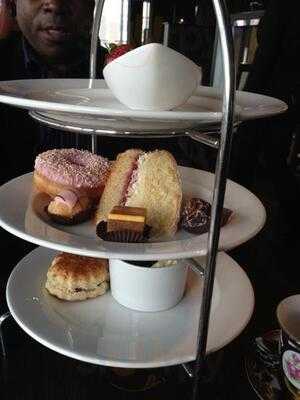 Afternoon Tea At Rafayel On The Left Bank