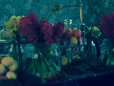 The Flower Tea At 11 Cadogan Gardens