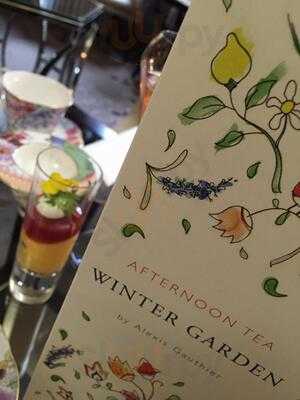 The Flower Tea At 11 Cadogan Gardens