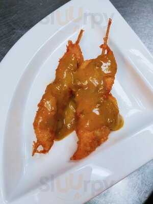 Met Su Yan - Golders Green