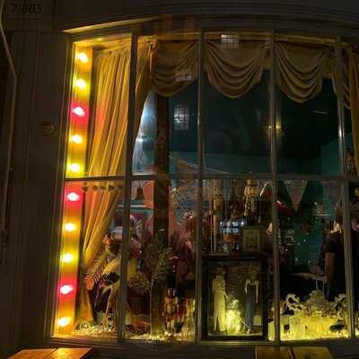 Little Nan's Fitzrovia Kitchen & Bar