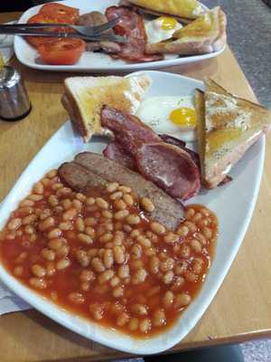 Luigi's Sandwich Bar