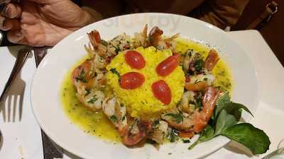 Paolo Restaurant Bar