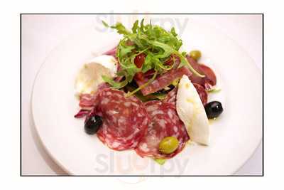 Paolo Restaurant Bar