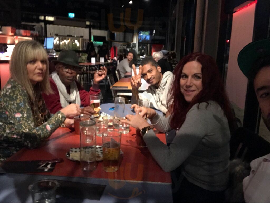 Village Vanguard E20