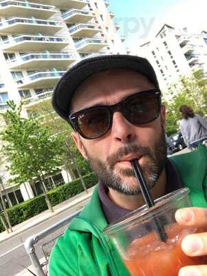 Village Vanguard E20