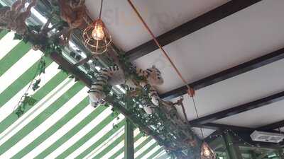 The Green Room Cafe Bistro - Photo 7