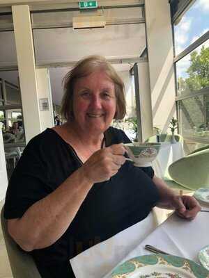 Kensington Pavillion