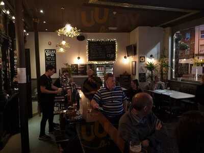 The White Hart Beer House & Kitchen