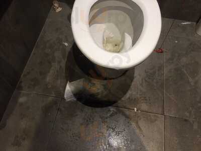 Starbucks Charing Cross Road