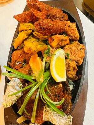 Monty's Tandoori