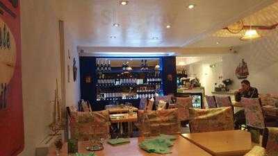 Rom Mai Thai Cuisine