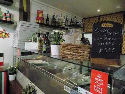 Di Carlo's Pizza & Pasta