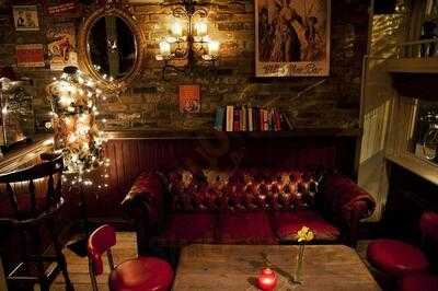 Coach And Horses Pub