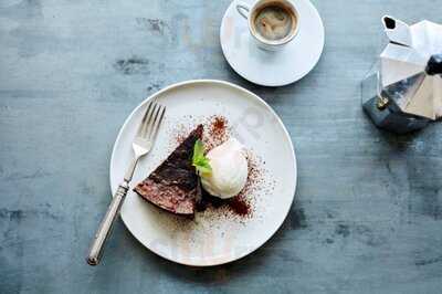 Carluccio's - Brent Cross