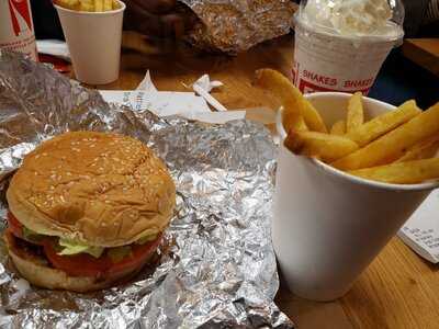 Five Guys South Kensington