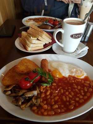 Nest Cafe