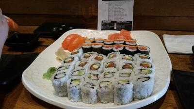 Hi Sushi Izakaya