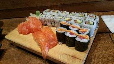 Hi Sushi Izakaya