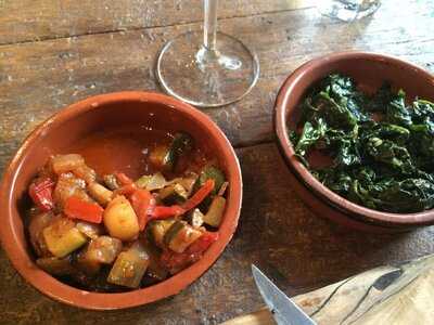 La Cave Restaurant & Wine Bar