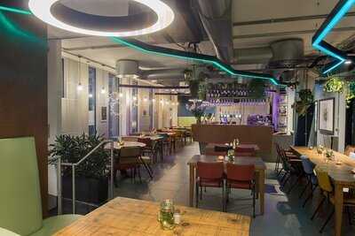 Bread & Roses At The Chapel Bar