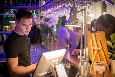 Bread & Roses At The Chapel Bar