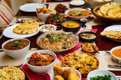 Motu Indian Kitchen - Canary Wharf