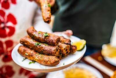 Motu Indian Kitchen - Canary Wharf