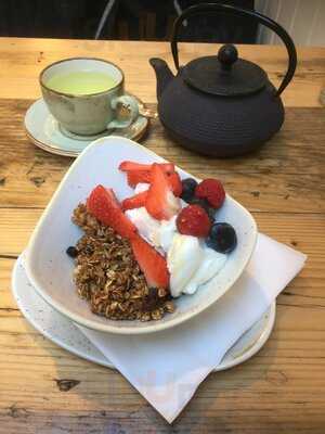 Luca's Kitchen And Bakery