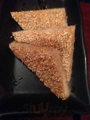 Koi Sushi & Noodle Bar