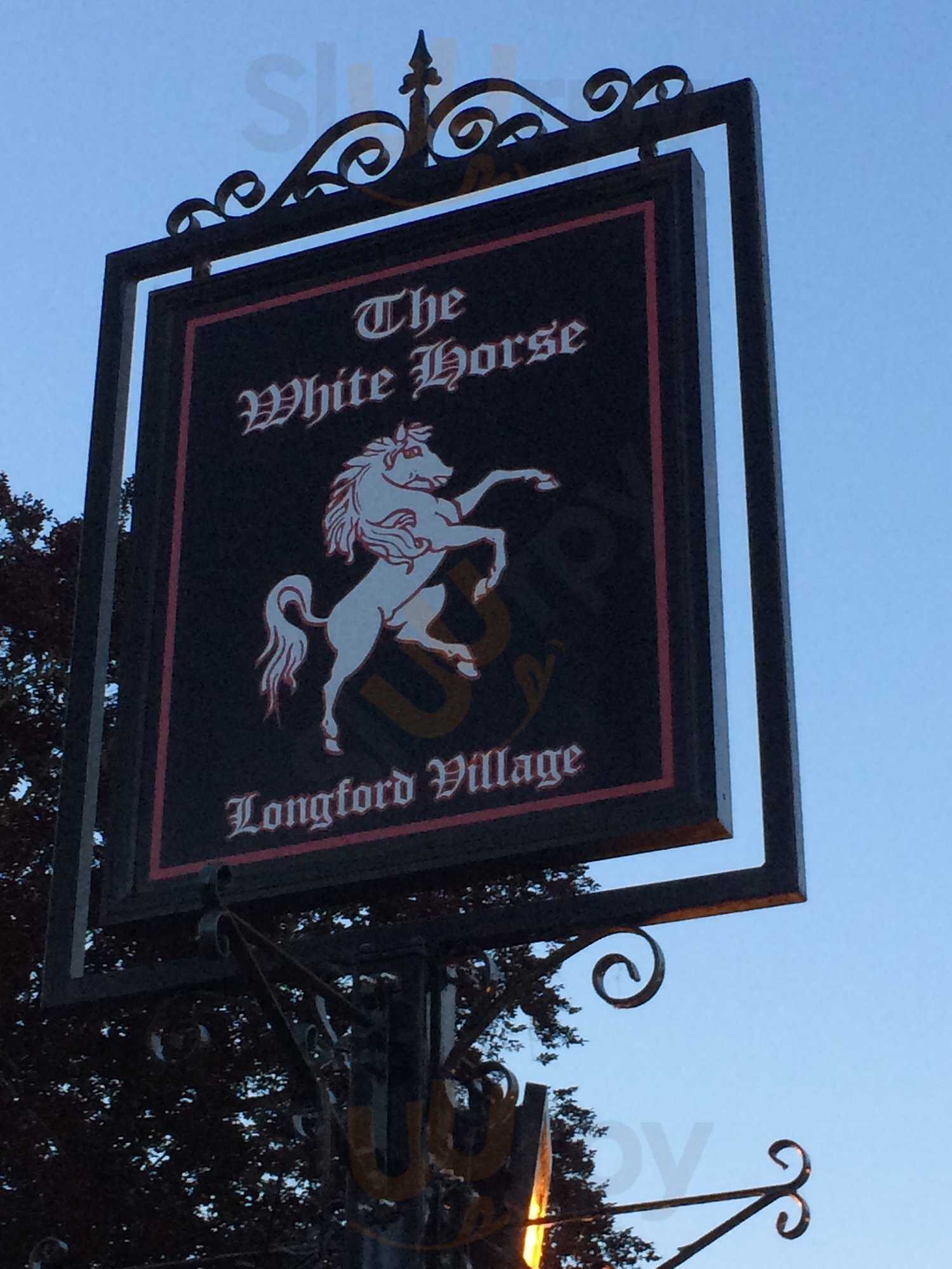 The White Horse Pub