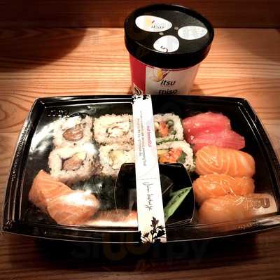 Itsu Isis House 74 New Oxford Street